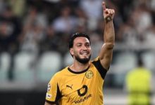 غلطة سراي يفتح خط المفاوضات لضم بن سبعيني من دورتموند